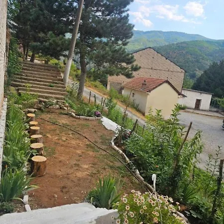 Borbardha The 7 Xhuxhat Tropoje Exterior photo